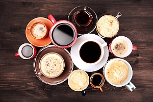 Front Aging Neurosci：喝咖啡或能降低机体患阿尔兹海默病的风险
